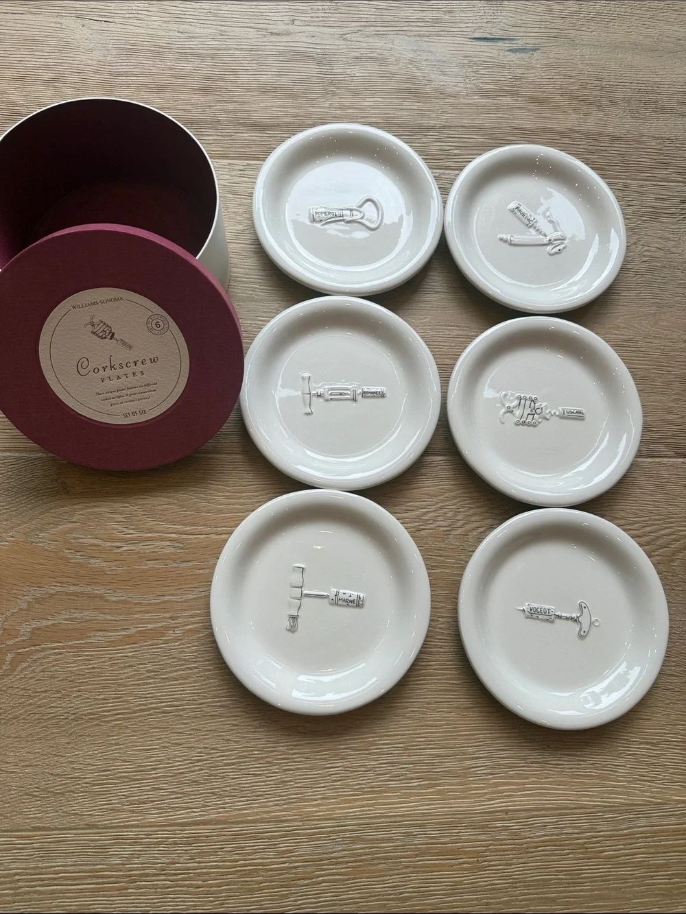 Williams Sonoma Cream Ceramic Appetizer  Plates- Set of 6